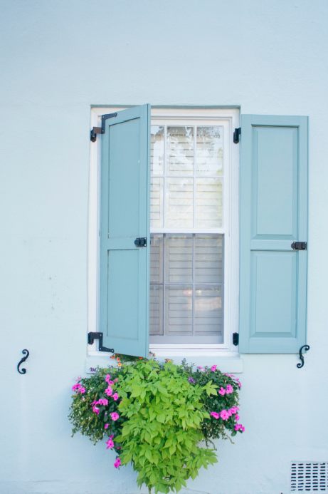 Charleston door blue